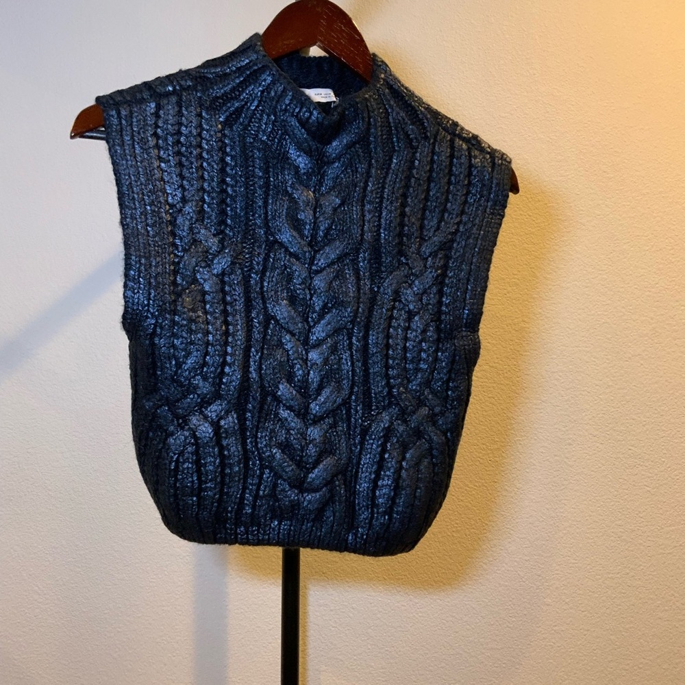 Zara Dark Blue Cable Knit V-Neck Sweater